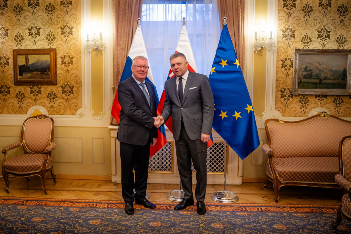 Igor Bratčikov, Robert Fico