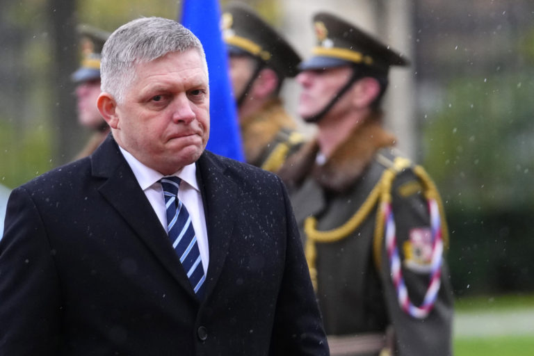 Robert Fico, Petr Fiala
