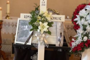 Pohreb školáka Romana