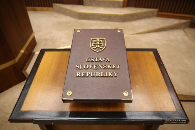 Ústava SR