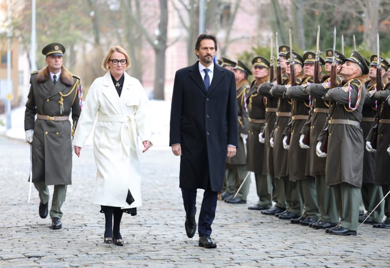 Jana Černochová, Robert Kaliňák