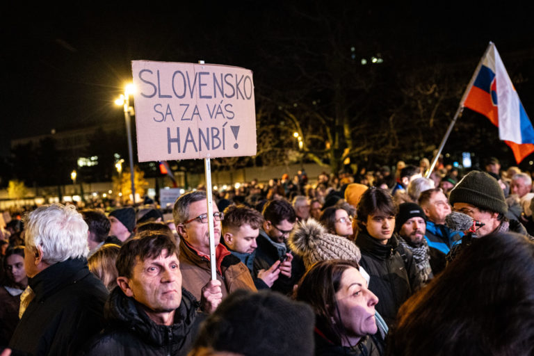 BRATISLAVA: Protestné zhromaždenie PS, SaS a KDH