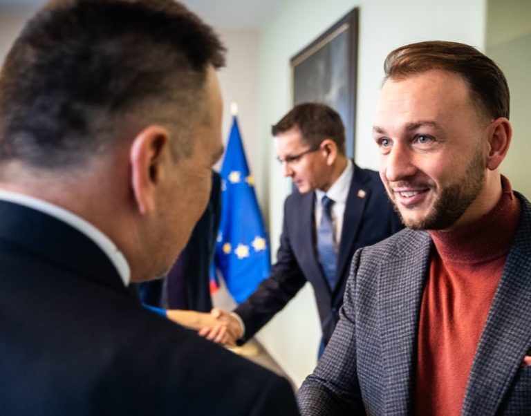 Minister vnútra SR – Matúš Šutaj Eštok