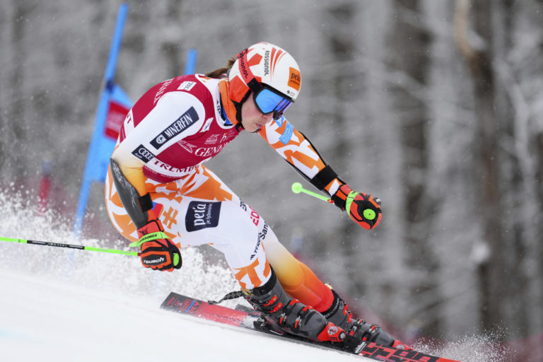 Petra Vlhová, obrovský slalom, Tremblant