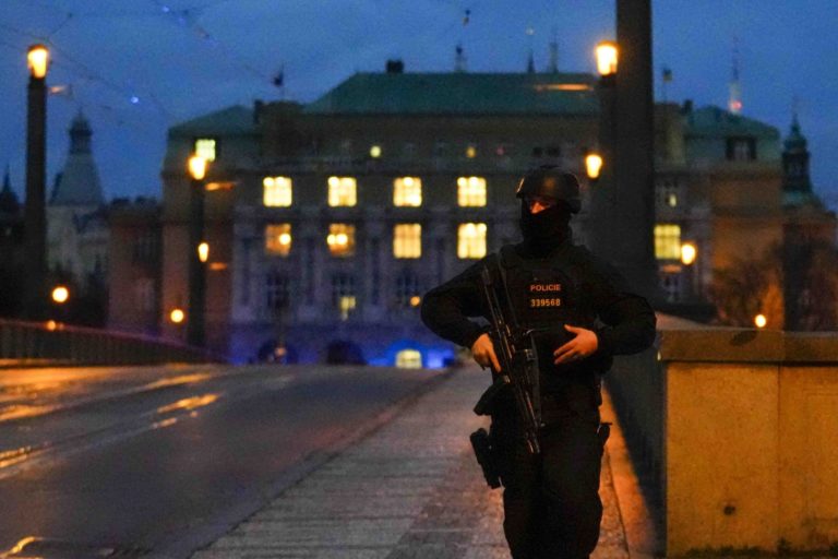 Streľba na Karlovej univerzite v Prahe