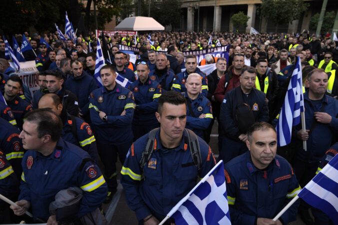 Protest, grécki hasiči