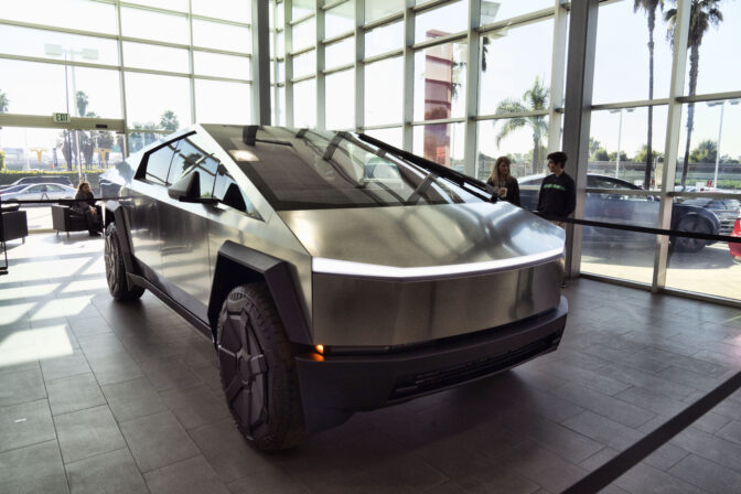 Tesla Cybertruck