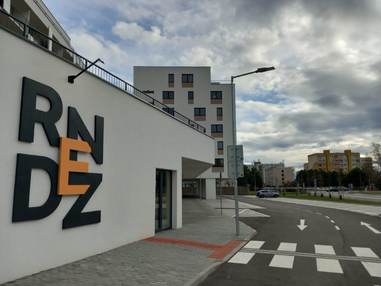 Bytový projekt RNDZ, Rača