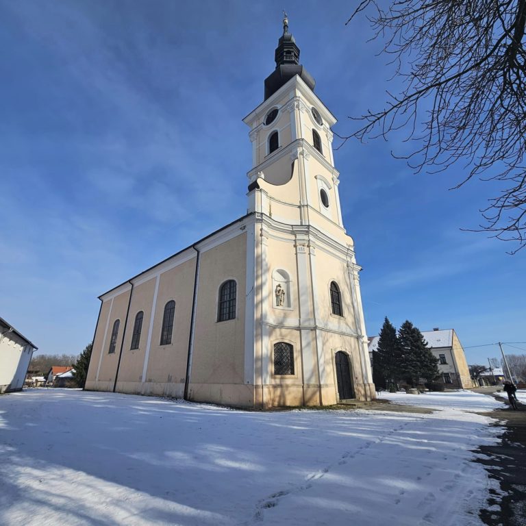 Legrad, domy za 13 centov