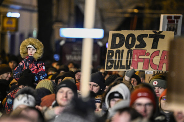 BRATISLAVA: Protestné zhromaždenie PS, SaS a KDH