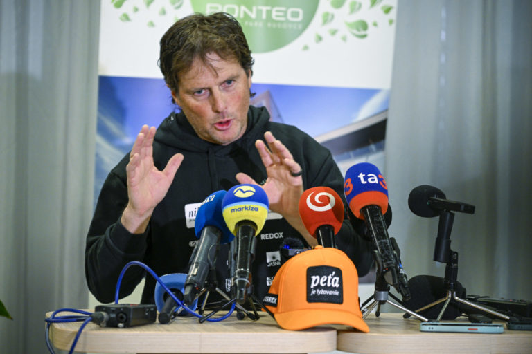 LYŽOVANIE: Aktuálna situácia zranenej Petry Vlhovej