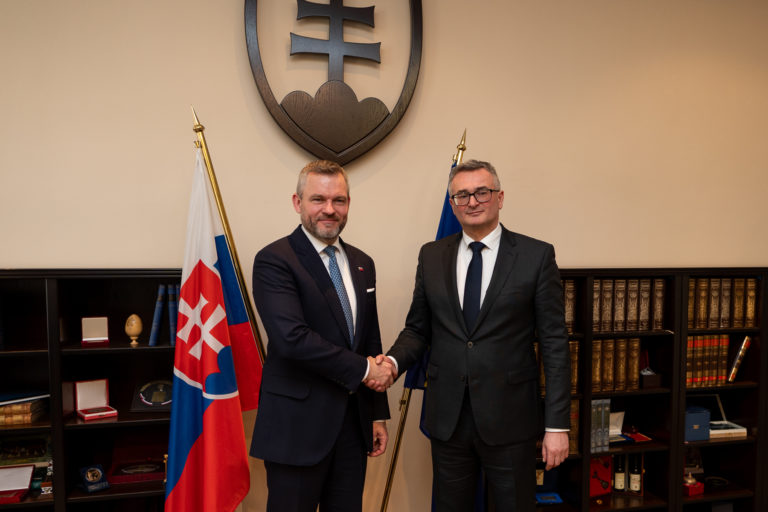 Pellegrini, Fiačan