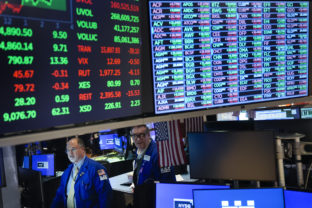 akcie, burzy, americký akciový trh