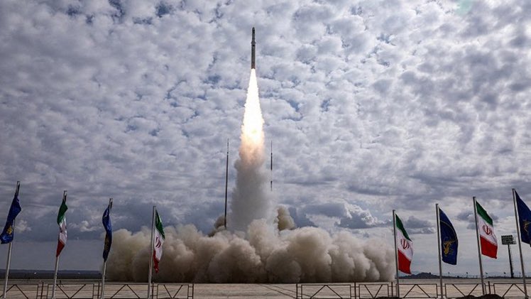 Irán, satelit