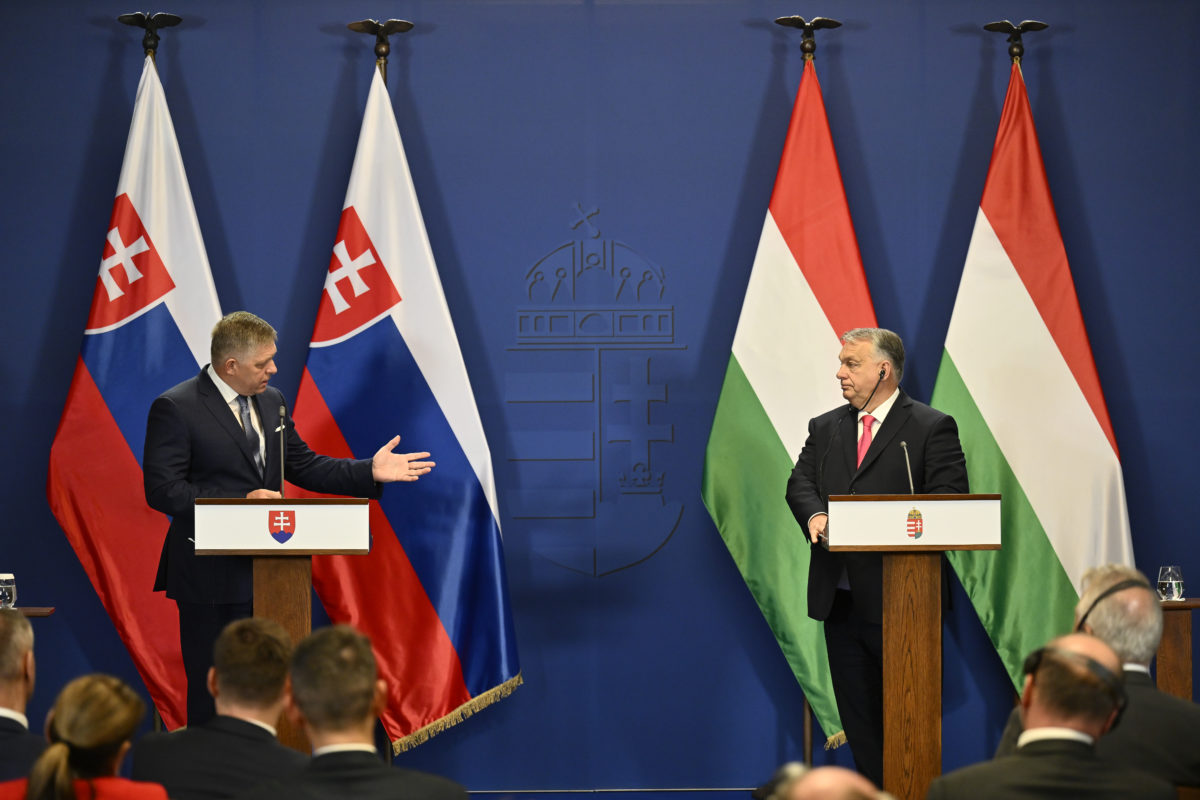 Robert FicoVIktor Orban