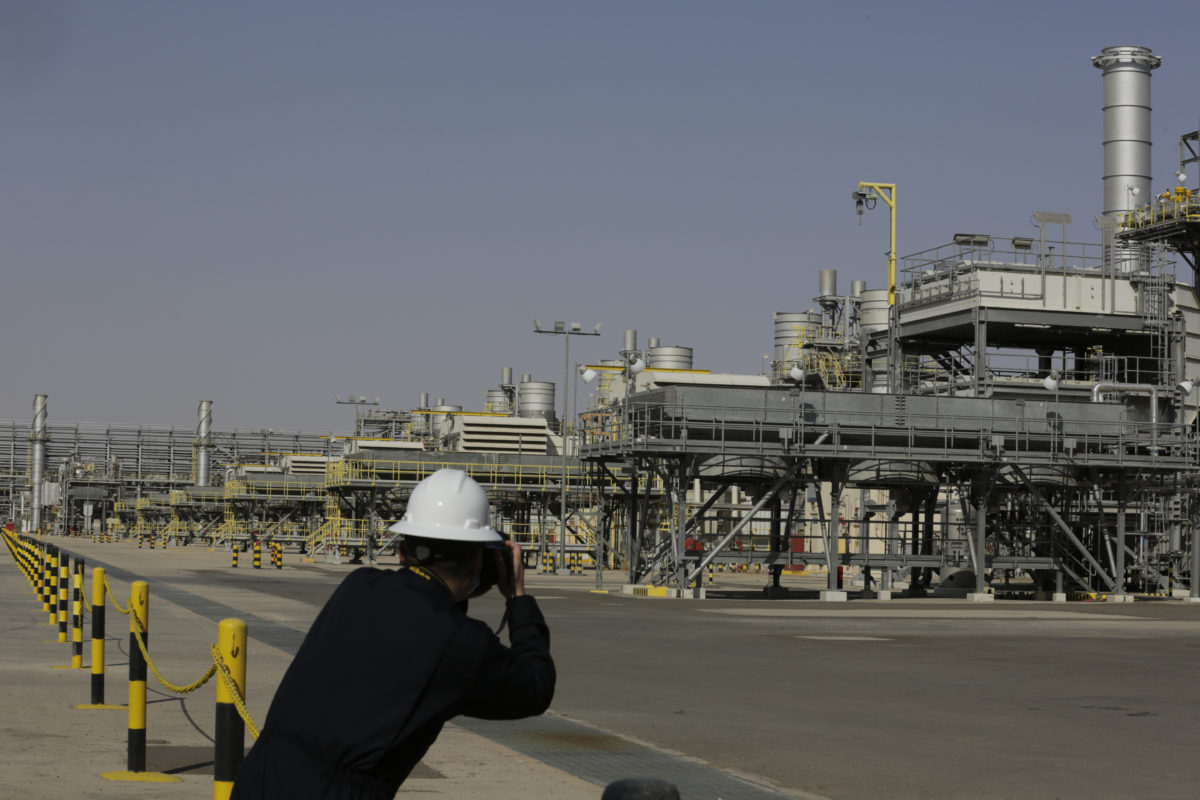 ropa, Saudi Aramco