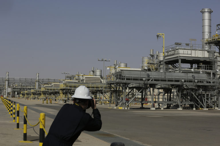 ropa, Saudi Aramco