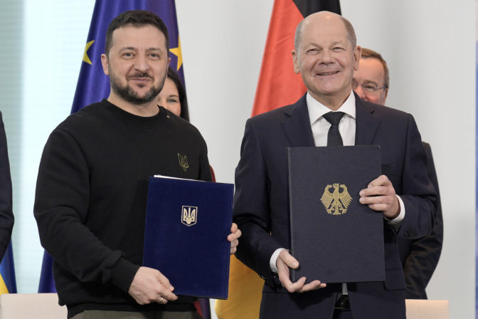 Zelenskyj, Scholz