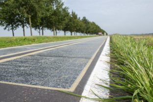 Holandsko má solárne cyklotrasy