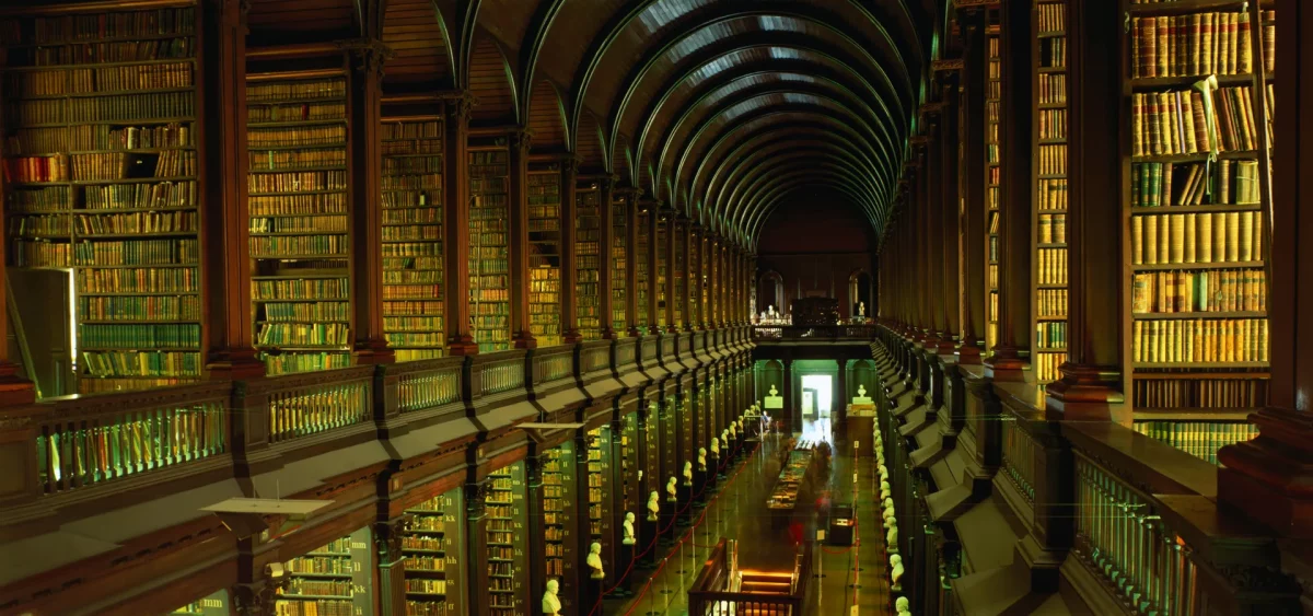 Stara kniznica trinity college.webp