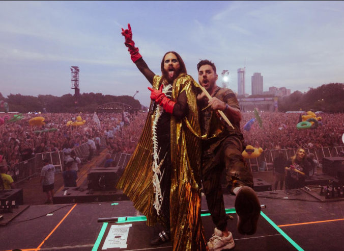 Thirty seconds to mars_jared leto a shannon leto.jpg