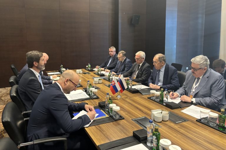 Juraj Blanár, Sergej Lavrov