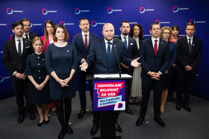 DEMOKRATI: Predstavili kandidátku do EP
