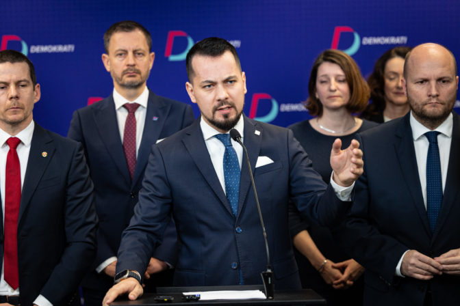 DEMOKRATI: Predstavili kandidátku do EP