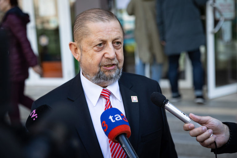 VOĽBY: Volebný akt Štefana Harabina