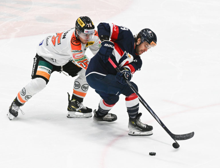 HOKEJ TE: HC Slovan Bratislava - HC Košice