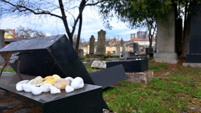 POPRAD: Židovský cintorín