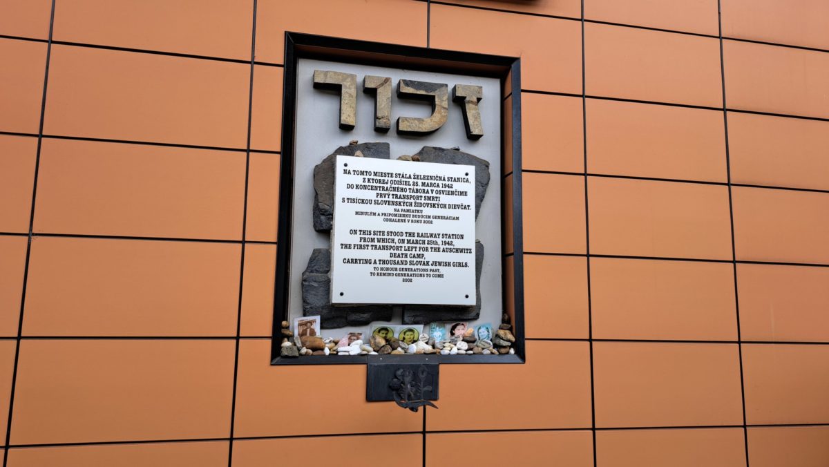 POPRAD: Spomienka na prvý transport do Osvienčimu