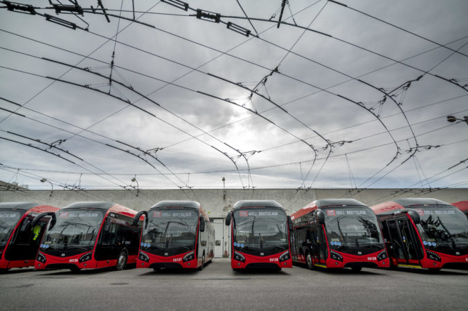 BRATISLAVA: Nové hybridné trolejbusy
