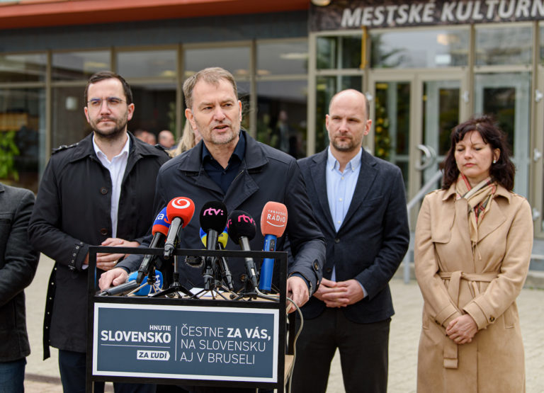 VLÁDA: Výjazdové rokovanie v Galante