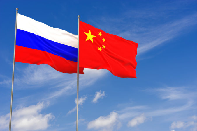Ruská vlajka, čínska vlajka