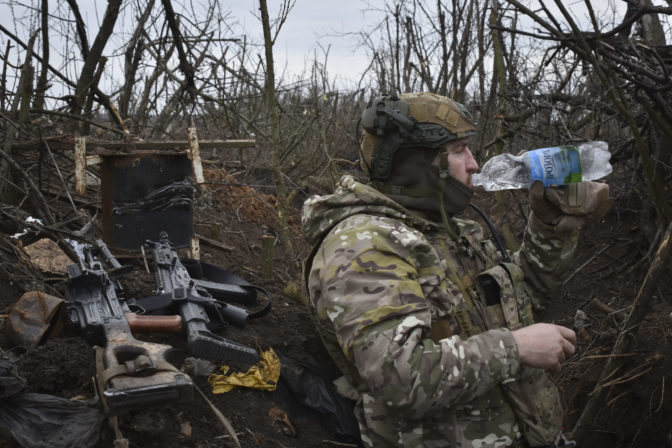Ukrajinský vojak, vojna