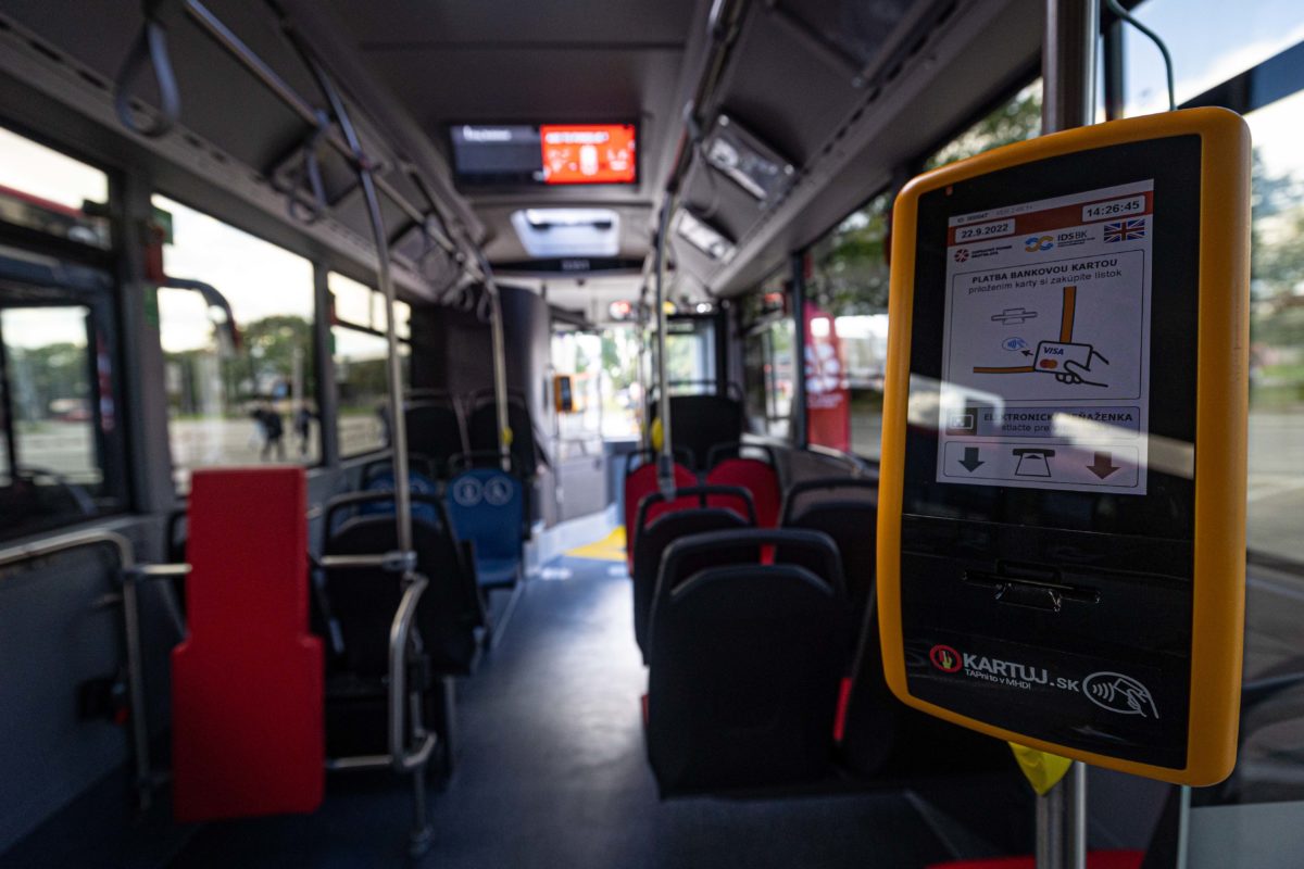 BRATISLAVA: Predstavenie nových kåbových autobusov