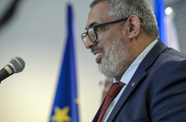 Obce z Atlasu rómskych komunít dostanú podporu, na dostupné bývanie pôjde 30 miliónov eur