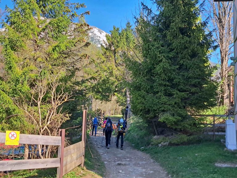 VYSOKÉ TATRY: Pamätná tabuľa na Alžbetu II.