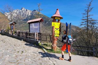 VYSOKÉ TATRY: Pamätná tabuľa na Alžbetu II.