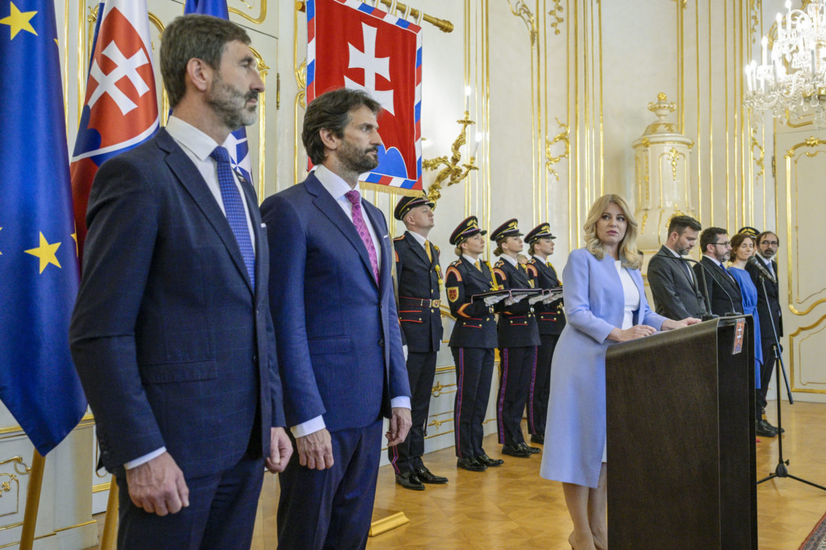 PREZIDENT: Odovzdávanie ďakovných medailí