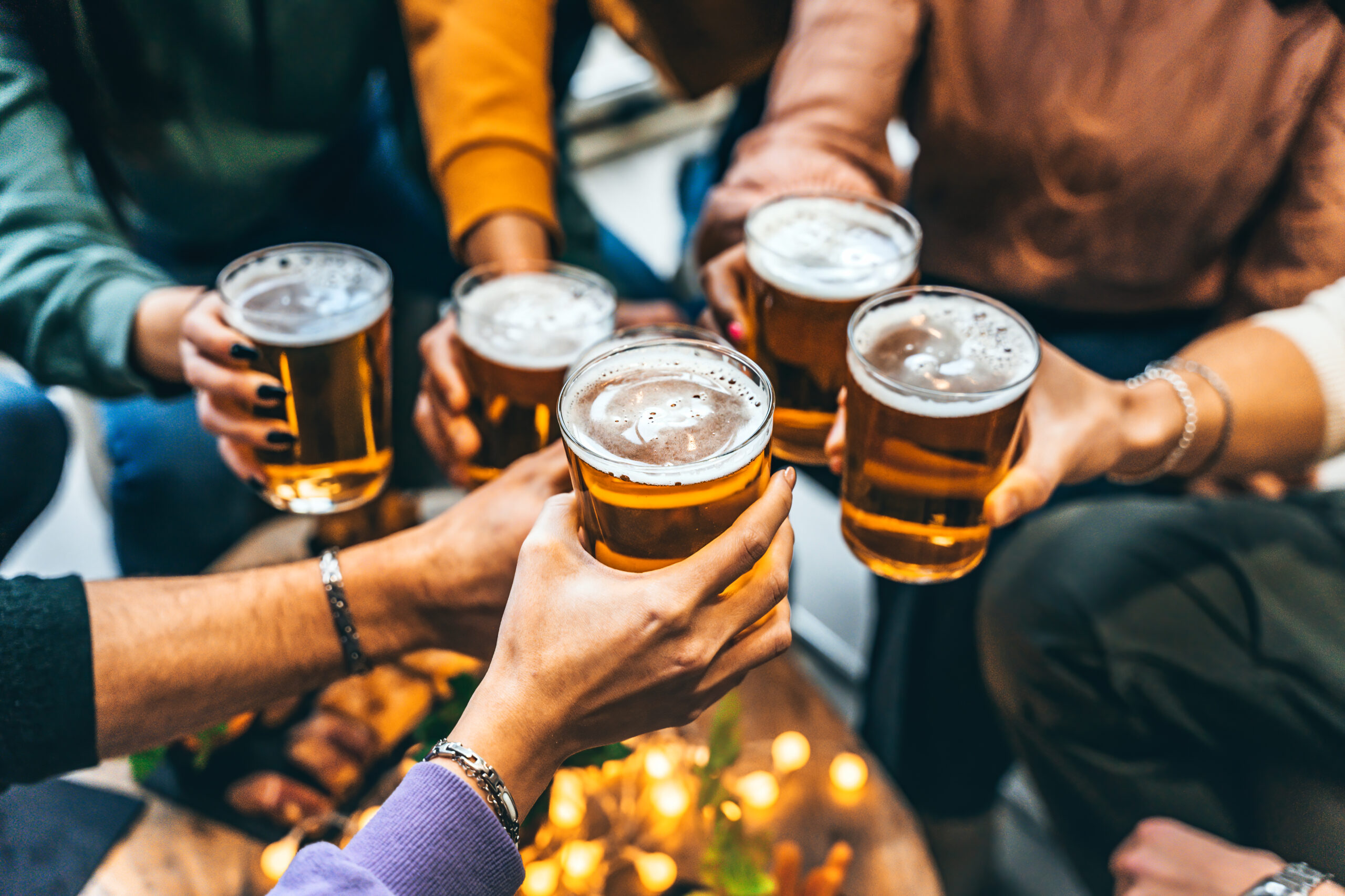 Alkohol, pivo, kamaráti, drink