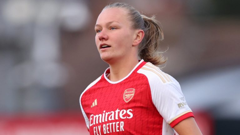 Nórska futbalová stredopoliarka Frida Maanumová