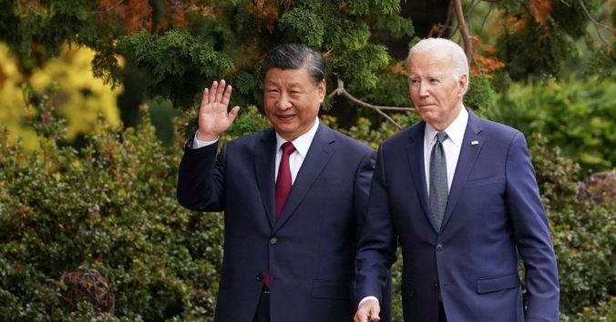 Prezidenti Spojených štátov a Číny Joe Biden a Si Ťin pching