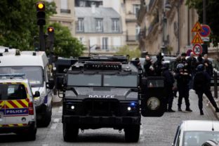 Polícia, Paríž, výbušniny