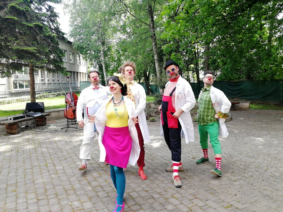 Klauni ulica.jpg