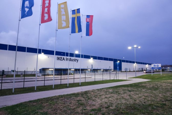 Nova fabrika ikea industry malacky.jpg