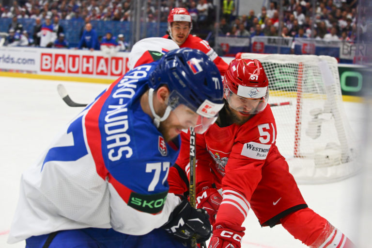 HOKEJ MS: Slovensko - Poľsko
