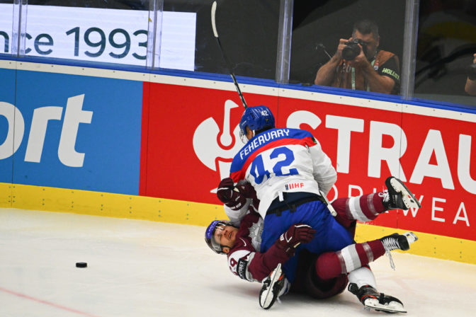 HOKEJ MS: Slovensko  Lotyšsko