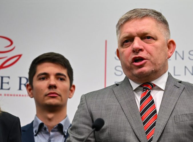 Erik Kaliňák, Robert Fico